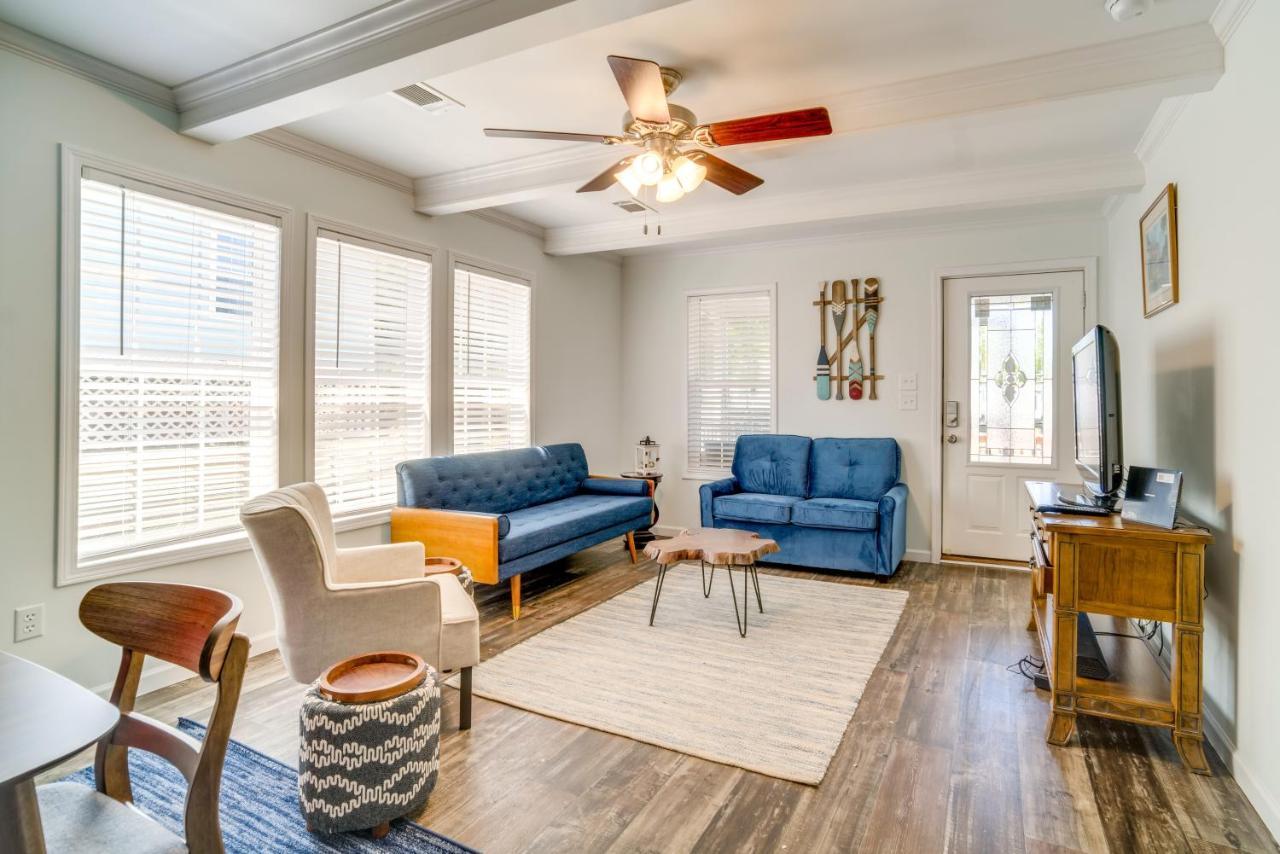 Charleston Home With Porch - 3 Mi To Folly Beach! Buitenkant foto